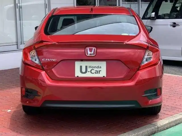 Honda Civic 2018 Red