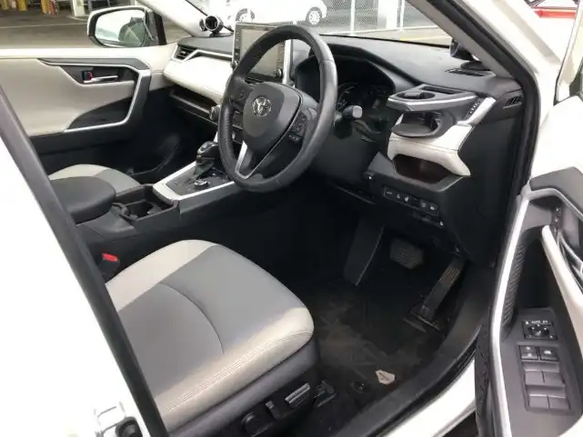 Toyota Rav 4 G 2020 Interior Picture-4-cartheoryBD