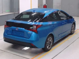 Toyota Prius A Touring Selection 2021 Blue