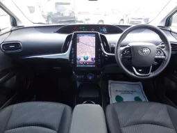 Toyota Prius A Touring Selection 2021 Blue