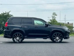 2021 TOYOTA LAND CRUISER PRADO 70TH ANNIVERSARY LIMITED (WITH SUN ROOF, 360 CAMERA WITH JBL) (pre-order)