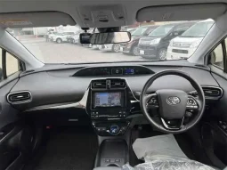 Toyota Prius S Touring Selection 2020 Hybrid Black