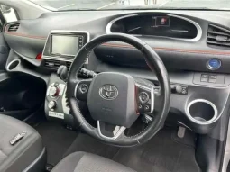 2020 TOYOTA SIENTA G HYBRID