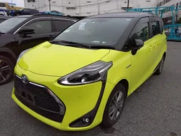 2020 TOYOTA SIENTA GKERO HYBRID