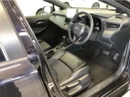 Toyota Corolla Touring WxB 2021 Hybrid Blue