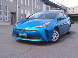Toyota Prius S 2020 Blue Hybrid