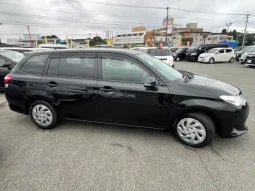 Toyota Corolla Fielder EX 2021 BLACK Hybrid