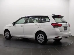 Toyota Corolla Fielder EX 2021 White Hybrid