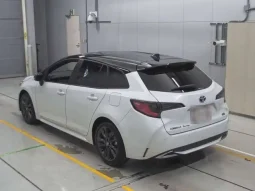 Toyota Corolla Touring 2023 WXB Hybrid Two tone