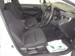 Toyota Corolla Touring Hybrid G-X 2021 Pearl White
