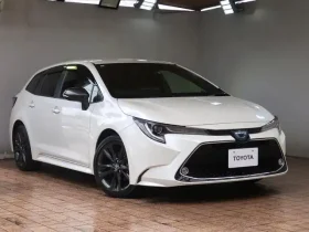 Toyota Corolla Touring 2021 WxB Hybrid Pearl White