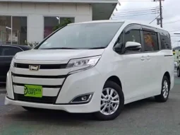 Toyota Noah G 2020 Pearl Hybrid