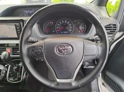Toyota Noah G 2020 Pearl Hybrid