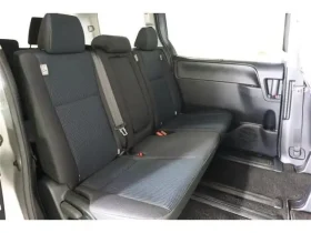 Toyota Noah X 2020 Silver Hybrid