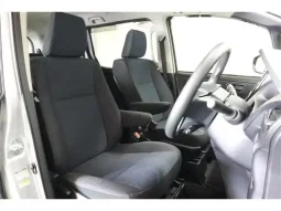 Toyota Noah X 2021 Silver Hybrid