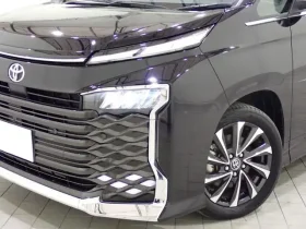 Toyota Voxy 2024 S-Z Hybrid Black