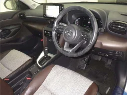 Toyota Yaris Cross 2021 Silver Z Package Hybrid