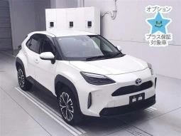 Toyota Yaris Cross Pearl 2021 z package Hybrid