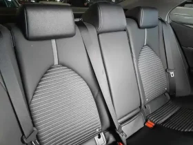 Toyota Camry WS 2020 White Hybrid