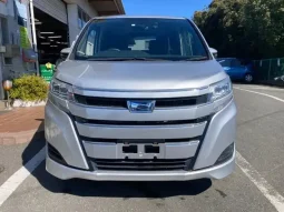 Toyota Noah 2020 Hybrid X package Silver Color
