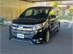 Toyota Noah SI 2021 Black Hybrid
