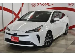 Toyota Prius A 2021 Pearl Hybrid