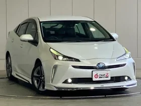 Toyota Prius A Touring Selection 2021 White Hybrid