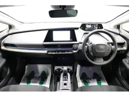 Toyota Prius U 2023 Pearl White