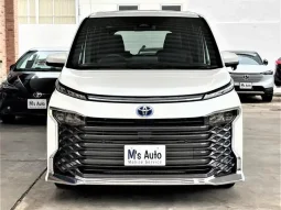 Toyota Voxy 2023 S-Z Hybrid White