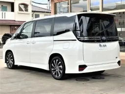Toyota Voxy 2024 S-Z Hybrid White