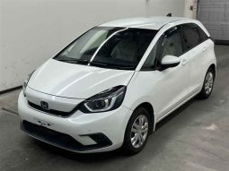 Honda Fit 2020 E:HEV Home Pearl White