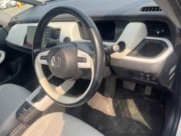 Honda Fit 2020 E:HEV Home Pearl White