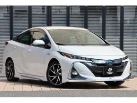 Toyota  Prius PHV A Premium White  2021