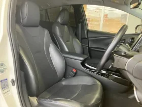 Toyota Prius A Touring Selection 2020 Hybrid White