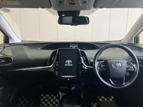 Toyota Prius A Touring Selection 2020 Hybrid White