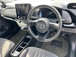TOYOTA AQUA G 2021 WHITE HYBRID