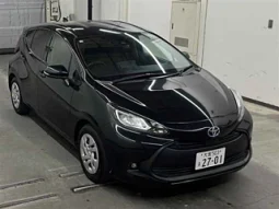 TOYOTA AQUA X 2021 BLACK HYBRID