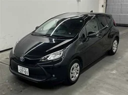TOYOTA AQUA X 2021 BLACK HYBRID