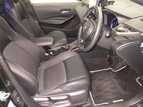 Toyota Corolla Touring 2021 Hybrid Wxb white