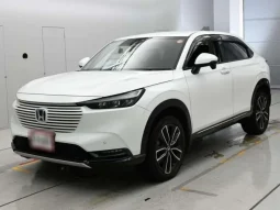 HONDA VEZEL Z 2021 WHITE HYBRID