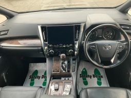 TOYOTA ALPHARD HYBRID EXECUTIVE LOUNGE 2021