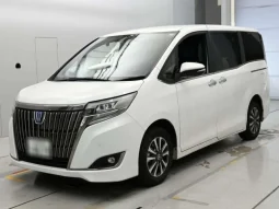 TOYOTA ESQUIRE GI PREMIUM 2021 PEARL HYBRID