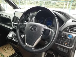 TOYOTA ESQUIRE GI PREMIUM 2021 PEARL HYBRID