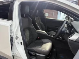 Toyota C-HR 2020 Hybrid G Pearl White