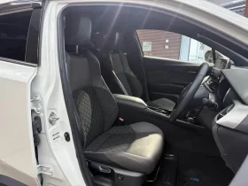 Toyota C-HR 2020 Hybrid G Pearl White