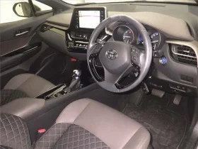 Toyota C-HR 2020 Hybrid G Pearl White