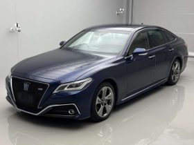 Toyota Crown Hybrid RS Advance Blue