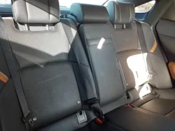 Toyota Crown Crossover 2022 Hybrid RS Advanced Two-tone