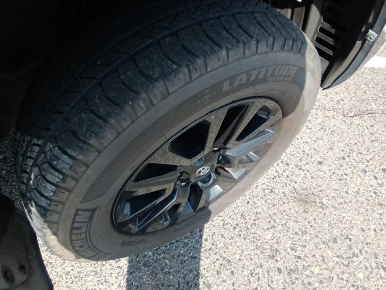 TOYOTA LAND CRUISER PRADO TX L-P 70TH ANNIVERSARY