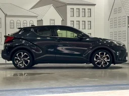 2021 Toyota C-HR G Hybrid Black